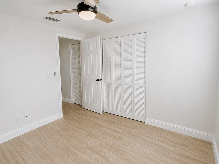 3120 Sandspur Dr — Photo 13