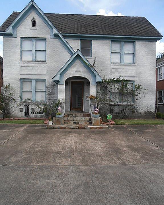 1st image of 2510 Kingston St APT 1