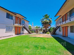 4422 E Sierra Madre Ave APT 204, Fresno, CA 93726
