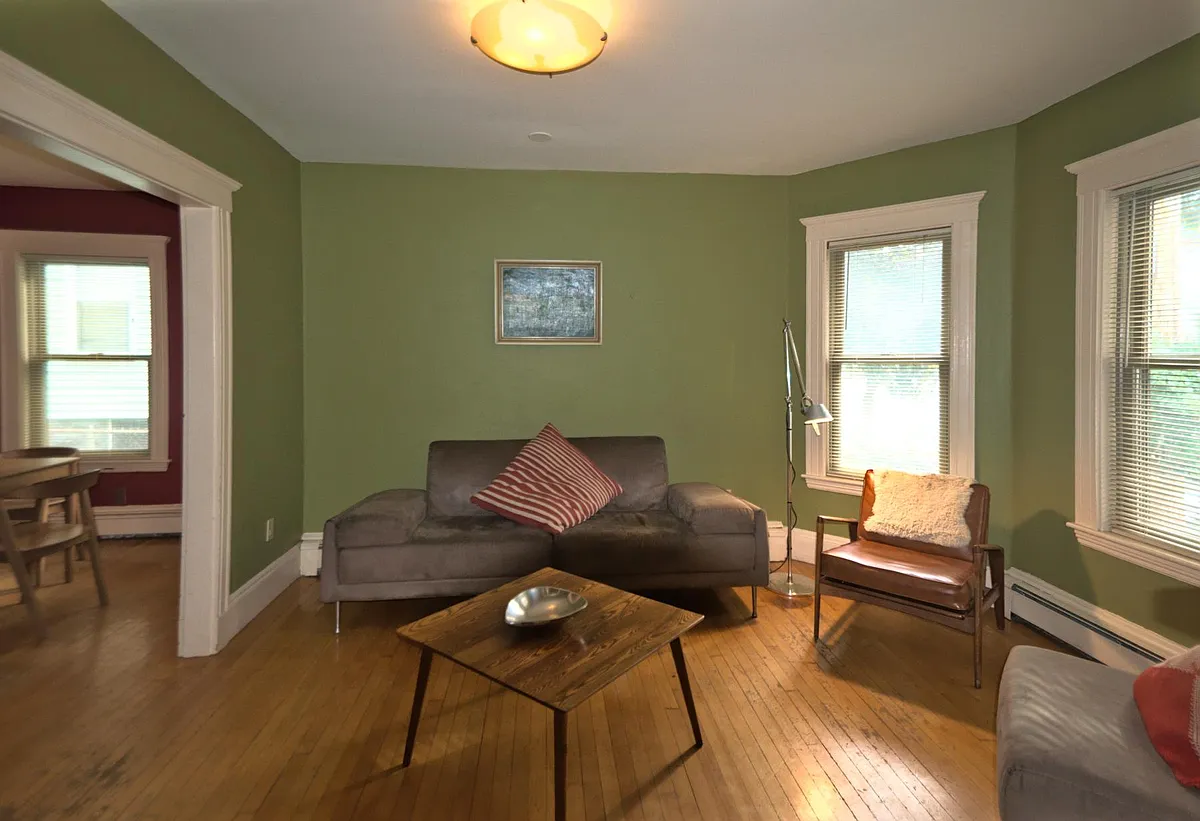 Living Room - 49 Russell Rd
