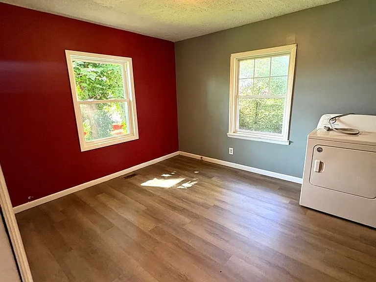 101 Kentucky Ave — Photo 3