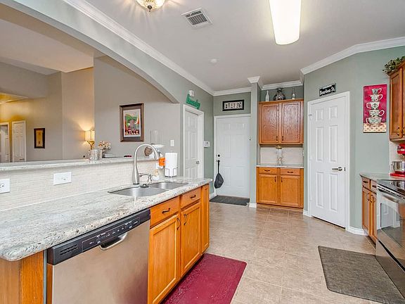 5th image of 41214 New Orleans Dr