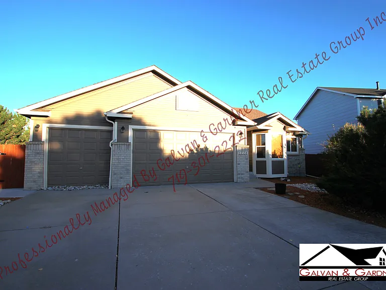 12339 Sleeping Bear Rd — Photo 2