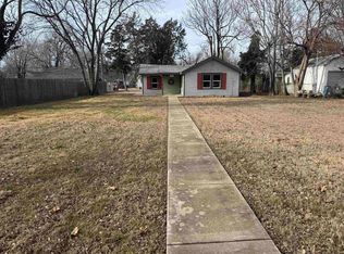 717 S Erie St, Wichita, KS 67211