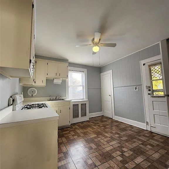 17 Tilrose Ave — Photo 10