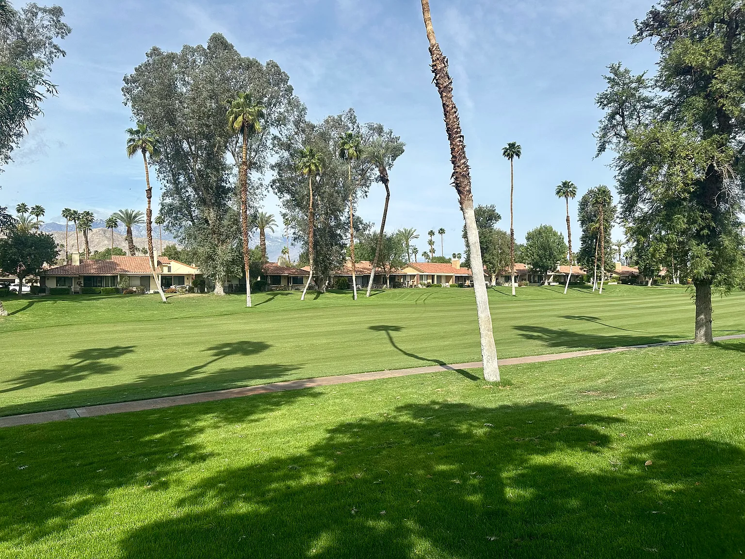 2 bed, 1656 sqft, $5,800 — Photo 2