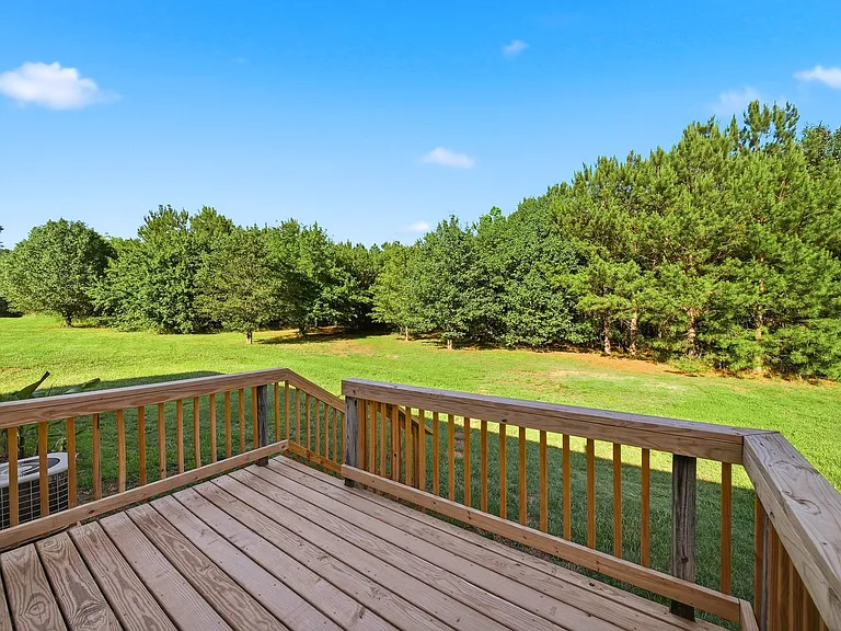 1602 County Home Rd — Photo 15