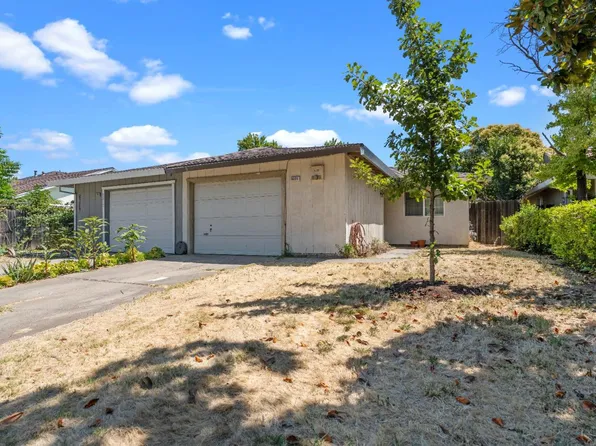 8221 Center Pkwy, Sacramento, CA 95823