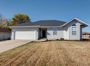 871 S Jester Ave, Springfield, MO 65802