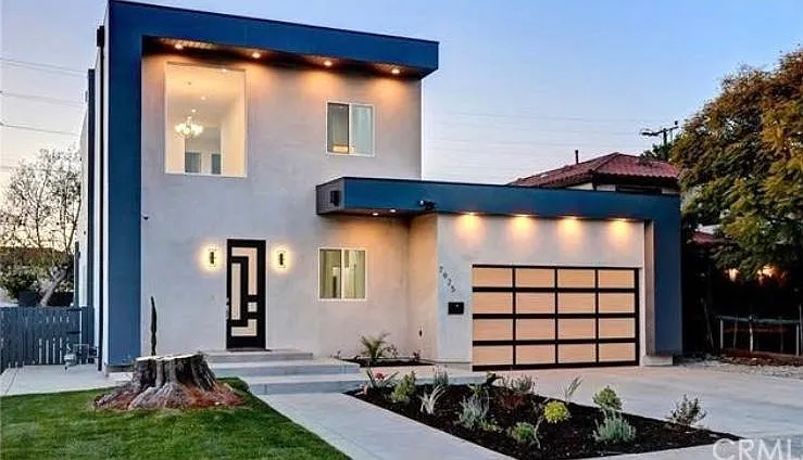 7925 Kittyhawk Ave — Photo 3