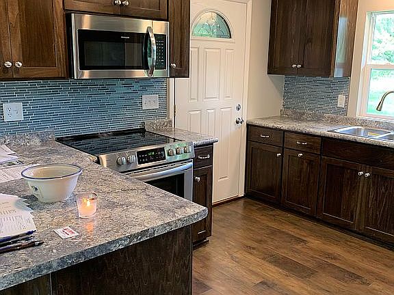 Kitchen stove 