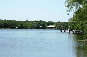 1st image of 105 Deer Run