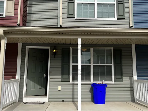 109 S Earl St, Shippensburg, PA 17257