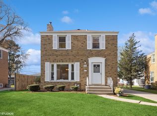 2318 Kensington Ave, Westchester, IL