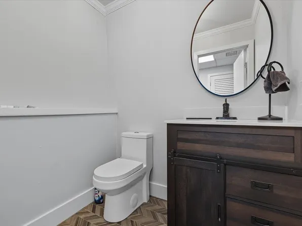 49a South Street image 24 of 33