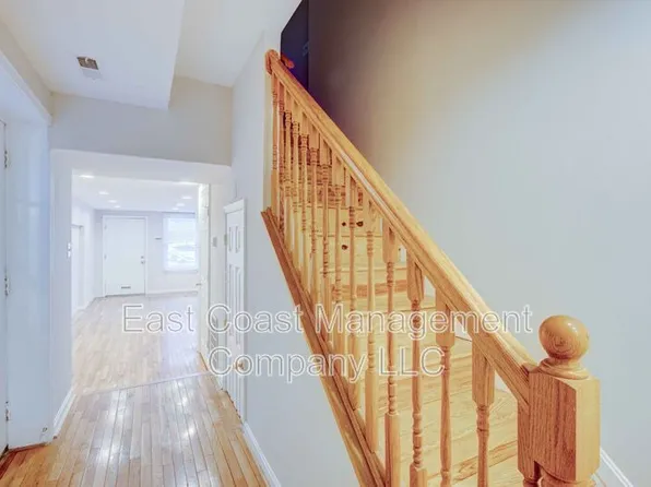 203 S Regester St, Baltimore, MD 21231