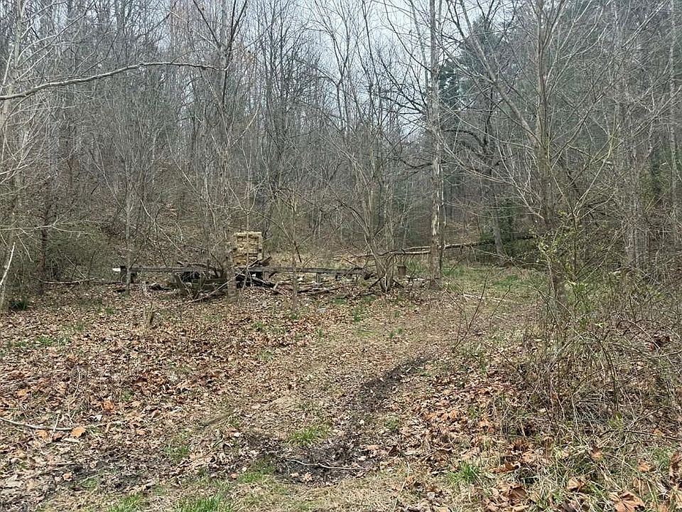 1st image of 2572 Williams Br