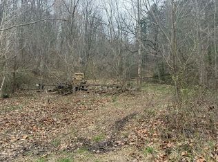 2572 Williams Br, Flatgap, KY 41219