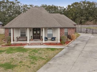 213 Beau Place Blvd, Des Allemands, LA 70030