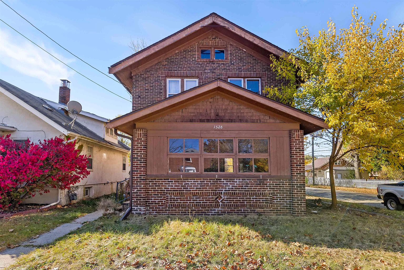 1528 Carney Ave photo 1