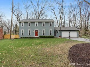 3694 Oakbluff Dr SE, Grand Rapids, MI 49546