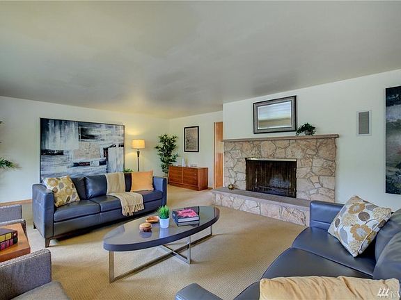2nd image of 10718 23rd Ave NE