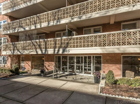 45 Hillpark Avenue #3E, Great Neck, NY 11021