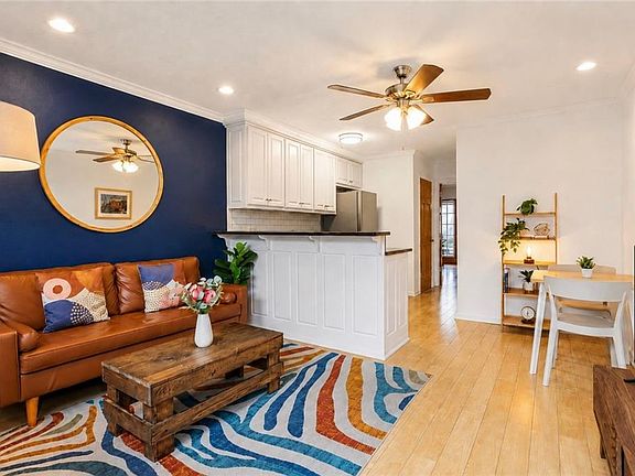 5th image of 2855 Saint Charles Ave APT 306