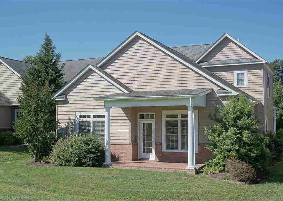 2nd image of 605 Palmer Dr