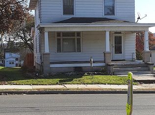 355 S 9th St, Lehighton, PA 18235