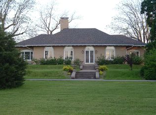 1216 5th St, Lacon, IL 61540