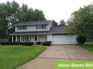 3744 Kathryn St, Vicksburg, MI 49097