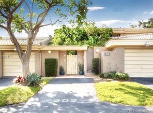 202 Saint Andrews Rd #18-80, Hollywood, FL 33021