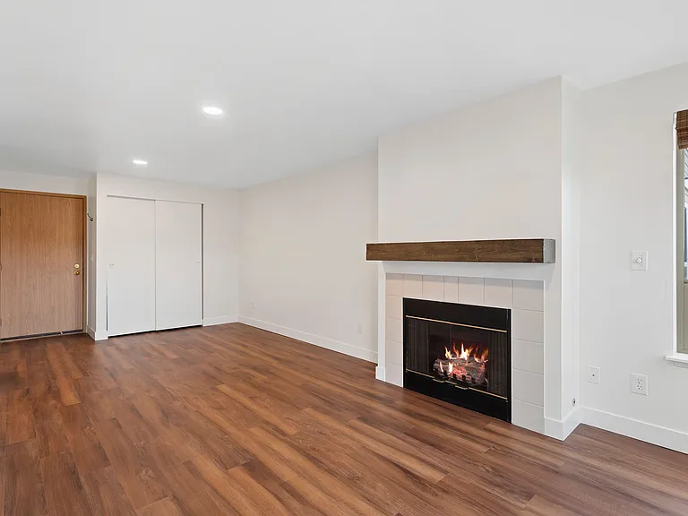 The Morgan $1000 Off First Month! — Photo 9