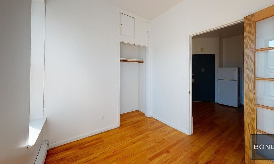 2nd image of 153 Avenue C #5F