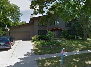 405 Yosemite Trl, Madison, WI 53705