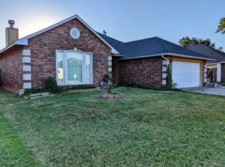 705 Blue Ridge Rd, Moore, OK 73160