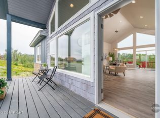 7188 Hayfield Rd, Wasilla, AK 99623