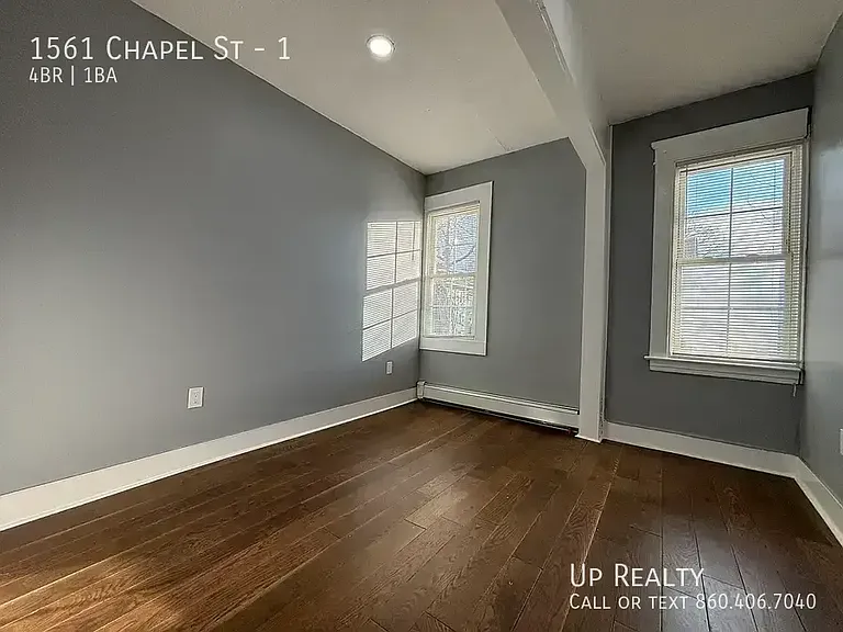 1561 Chapel St #1 — Photo 5