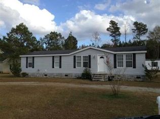 221 Hillmont Rd, New Bern, NC 28562