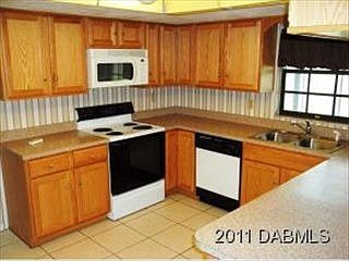 2nd image of 705 Sleepy Hollow Dr