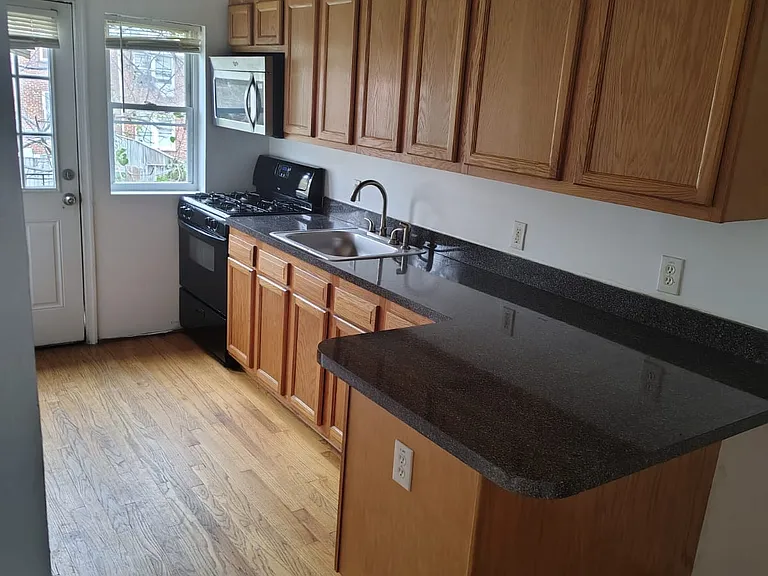 4048 Edgewood Rd #1 — Photo 3