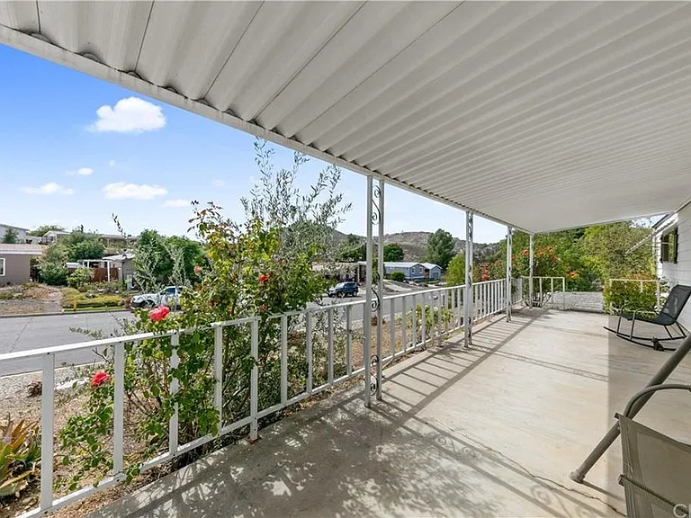 33330 Homestead Ln — Photo 12