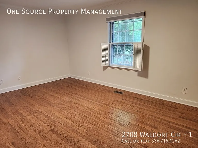 2708 Waldorf Cir #1 — Photo 8