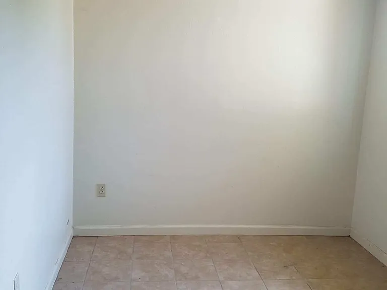 717 San Juan Ave — Photo 3
