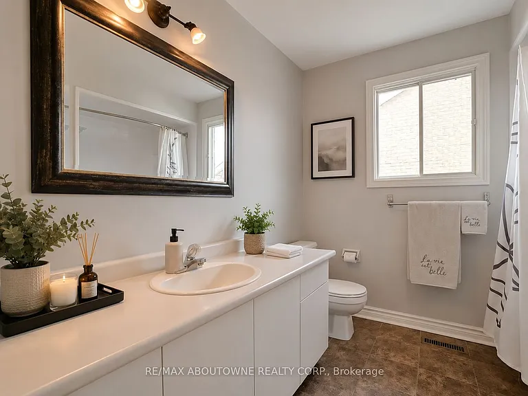 1284 Creekside Dr #MAIN — Photo 16