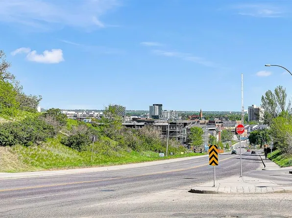611 E Edmonton Trl NE #107, Calgary, AB T2E 3J3