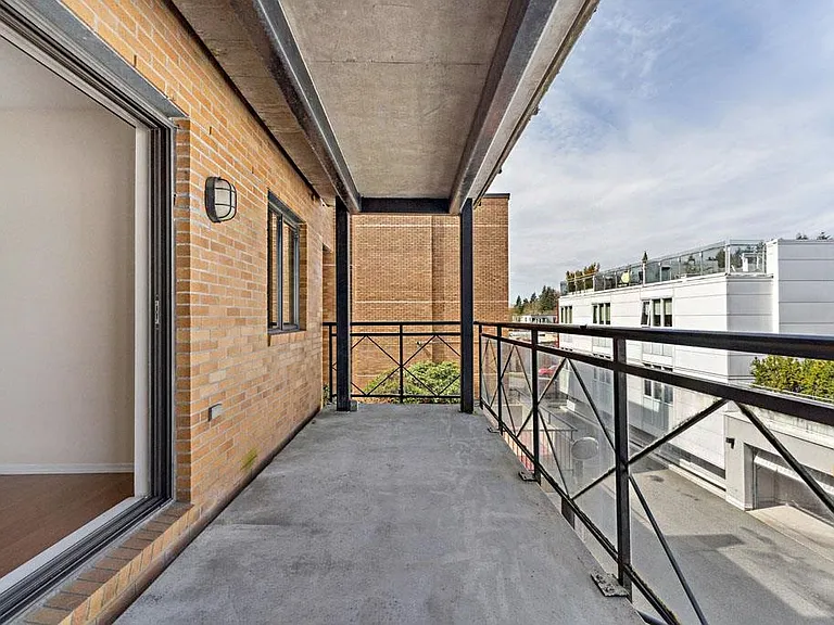 777 W 7th Ave #205 — Photo 11
