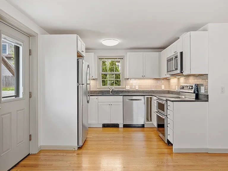 12 Morse Ct #1 — Photo 10