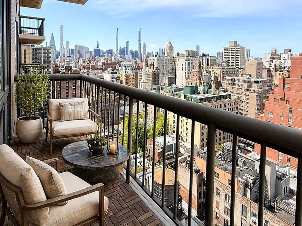 1438 3rd Ave APT 21B, New York, NY 10028